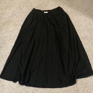 Elegant Black Women's Skirt